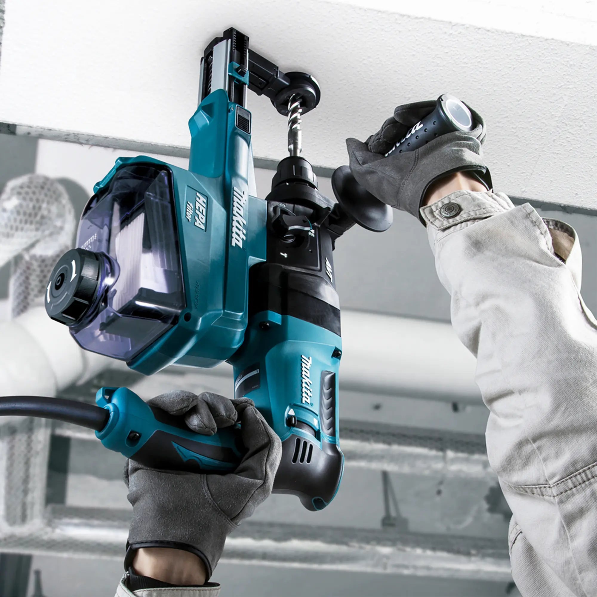 Makita HR2653TJ 800W Meißelhammer